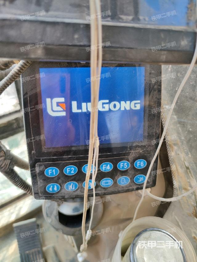 顯示屏?(駕駛室部分) 顯示屏?(駕駛室部分)