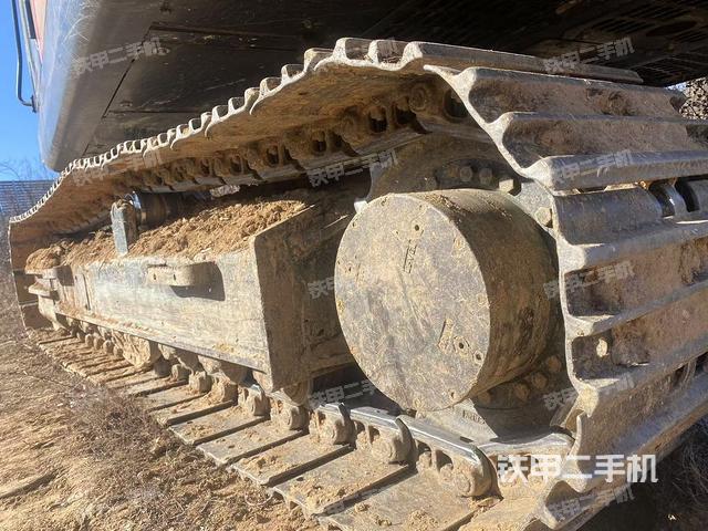 單側履帶整體（整機外觀）