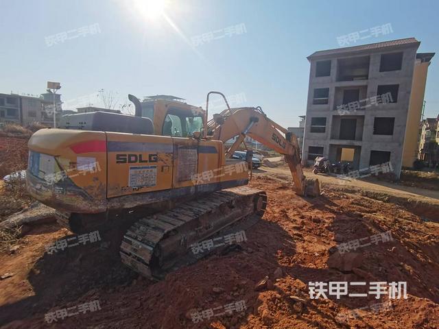 右后45(整機外觀) 右后45(整機外觀)