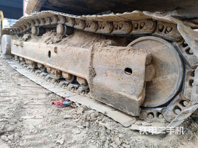 右側(cè)履帶整體（行走機(jī)構(gòu)）