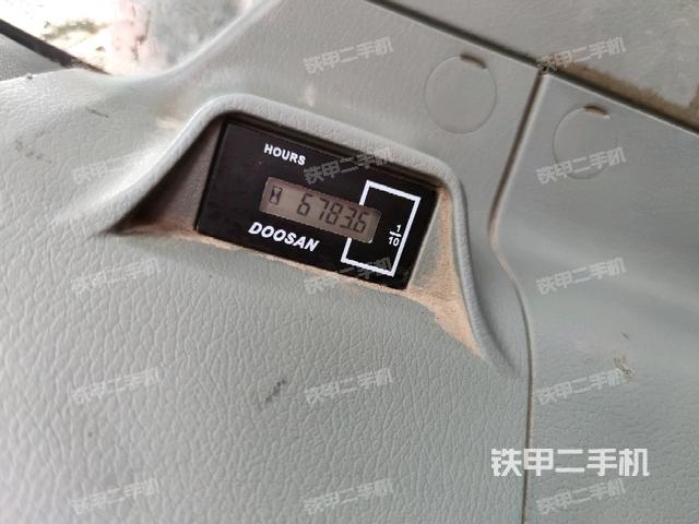 小时表(驾驶室部分) 小时表(驾驶室部分)