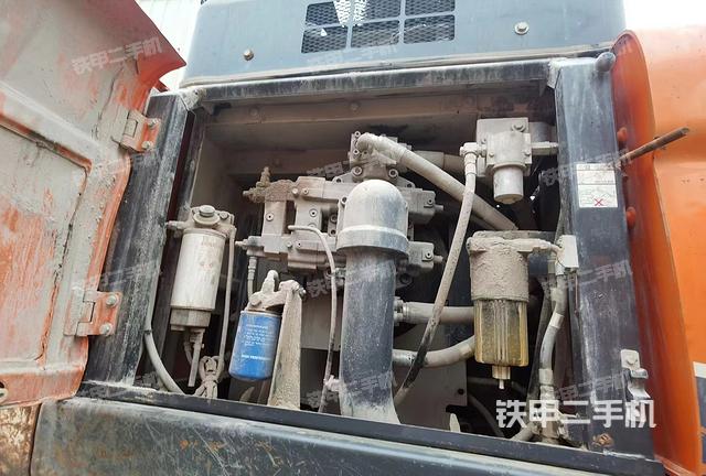 液压泵室(大件舱室) 液压泵室(大件舱室)