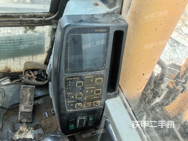 顯示屏?（駕駛室部分）