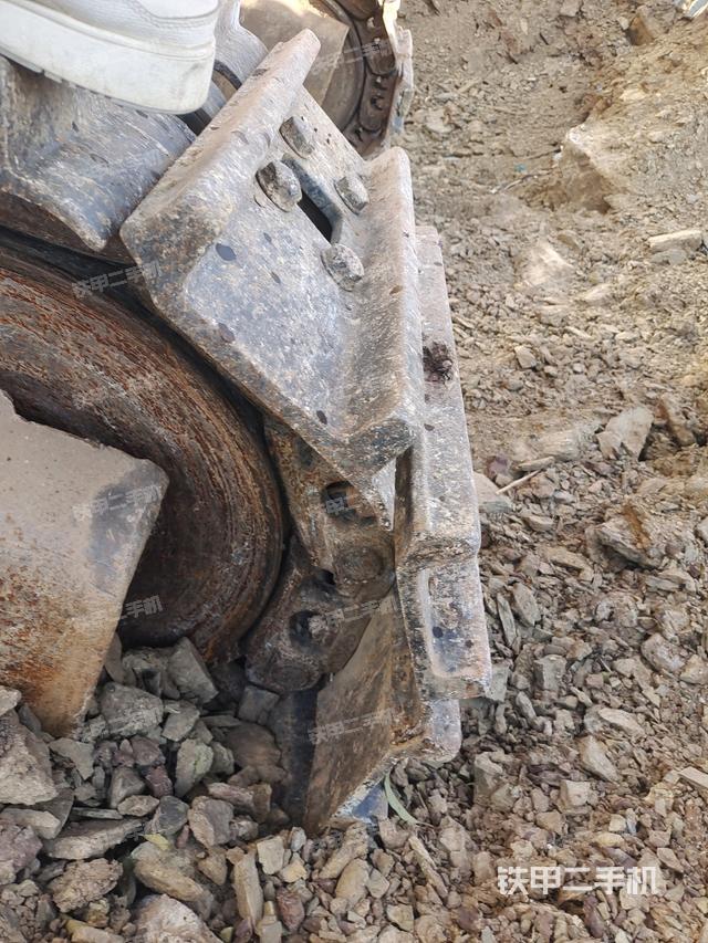 右側(cè)履帶整體（行走機構(gòu)）