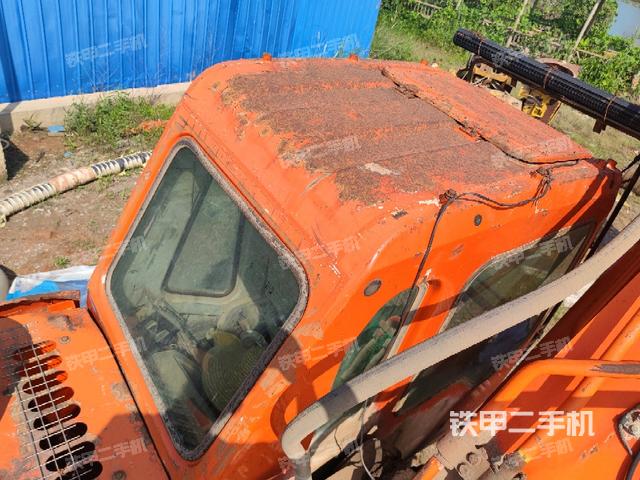 驾驶室顶部俯视（上车部件）