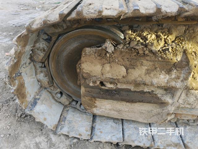 右驅(qū)動(dòng)輪（行走機(jī)構(gòu)）