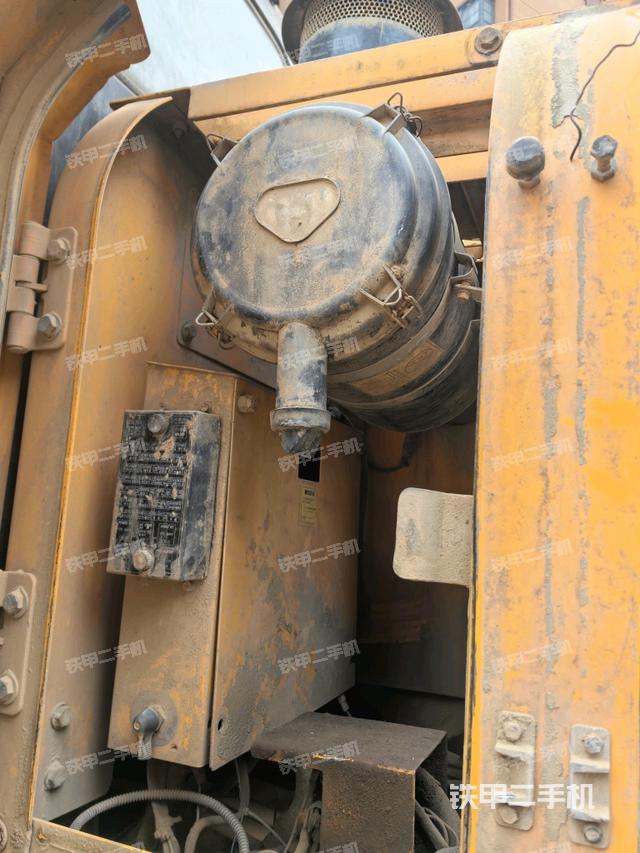 空濾倉整體（大件艙室）