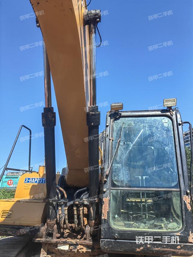 大臂油缸整體?豎拍（工作和回轉裝置）