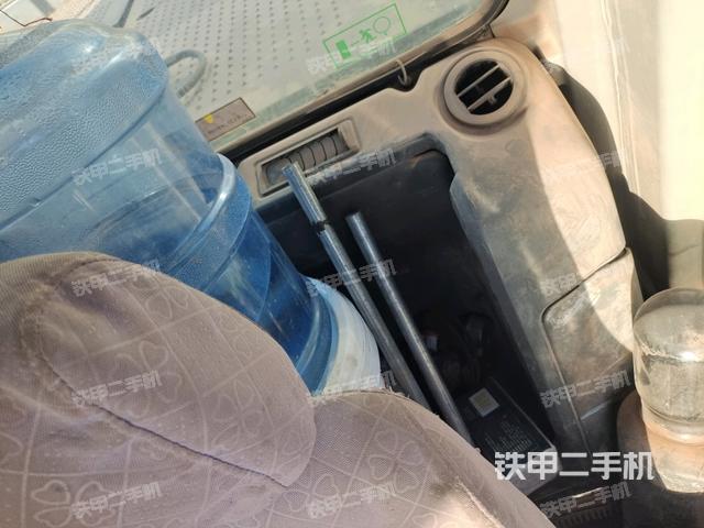 座椅后部（駕駛室部分）