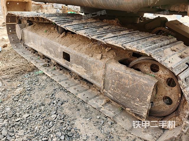 单侧履带整体（整机外观）