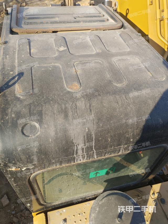 駕駛室頂部俯視（上車部件）