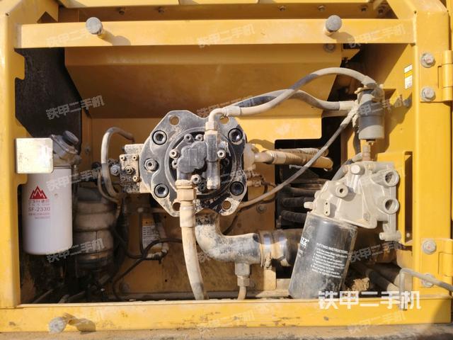 液壓泵室（大件艙室）