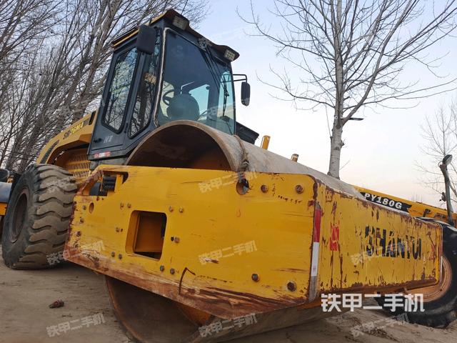 右前45°（壓路機(jī)整機(jī)外觀）