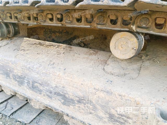 左側(cè)行走馬達(dá)蓋板（行走機(jī)構(gòu)）