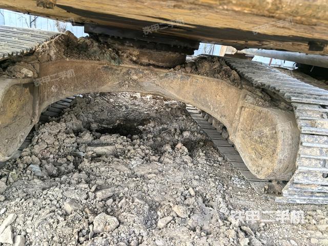 左導(dǎo)向輪（行走機(jī)構(gòu)）