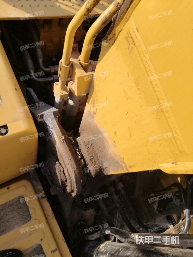 大臂根部?斜視（工作和回轉(zhuǎn)裝置）