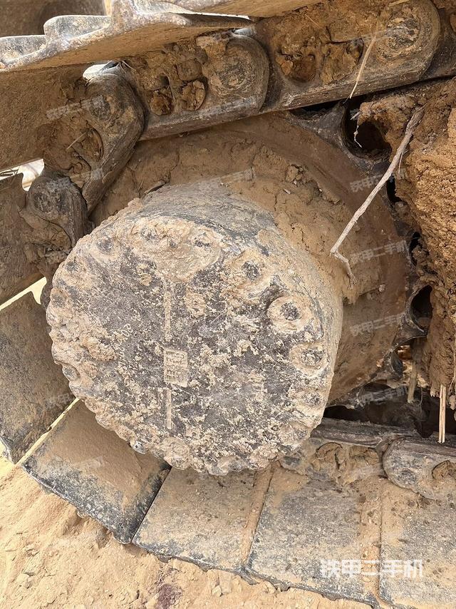 右驱动轮(行走机构) 右驱动轮(行走机构)