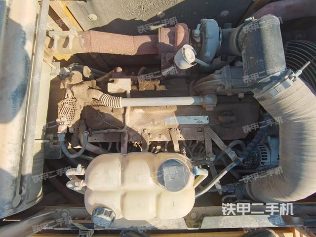 發(fā)動機室(上車部件) 發(fā)動機室(上車部件)