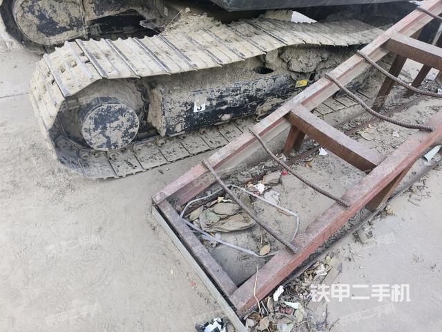 單側(cè)履帶整體（整機外觀）