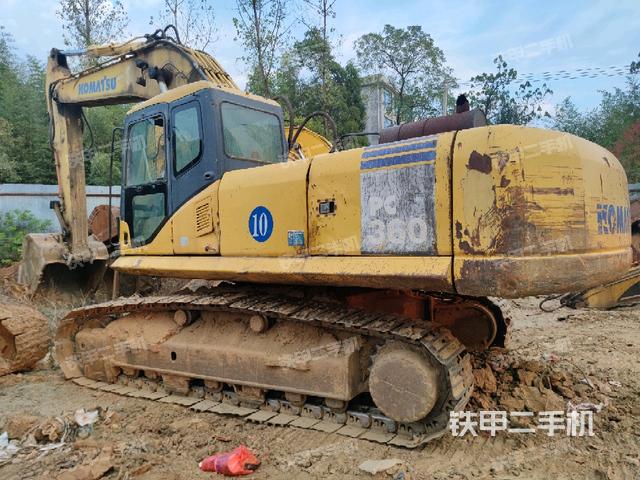 小松PC360-7挖掘机的设备实拍-第1张实拍照片