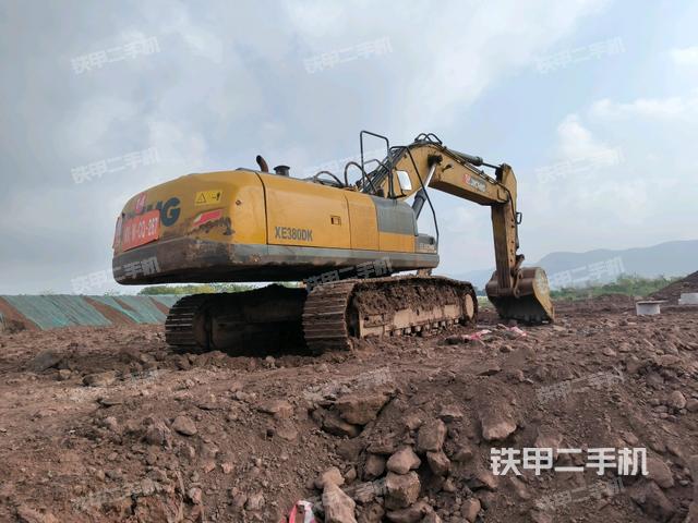 右后45(整機(jī)外觀) 右后45(整機(jī)外觀)