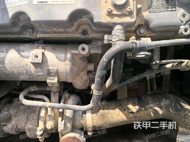 氣門室蓋螺絲特寫(上車部件) 氣門室蓋螺絲特寫(上車部件)