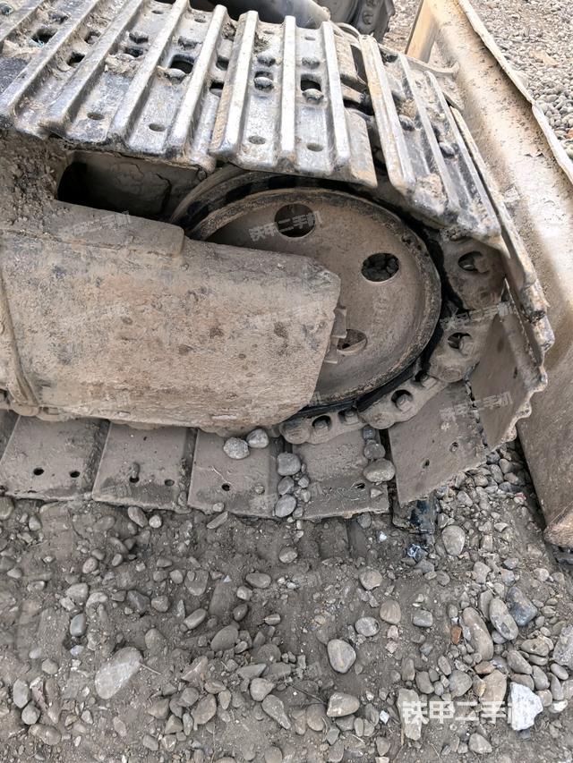 左導(dǎo)向輪（行走機構(gòu)）