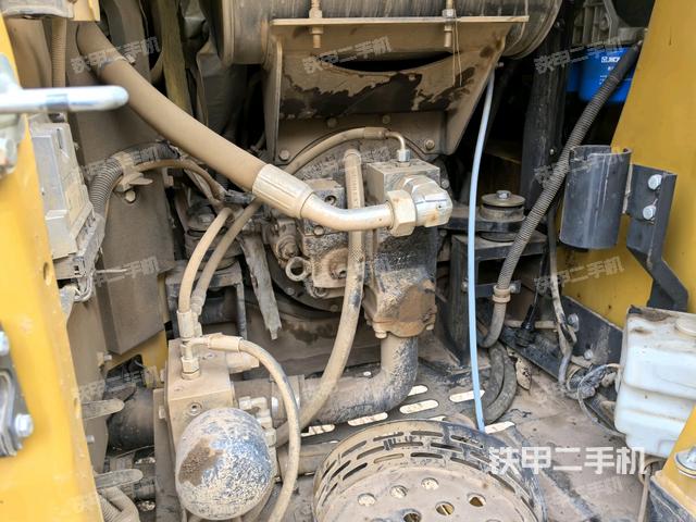 液壓泵室（大件艙室）