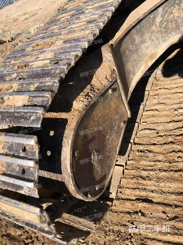 單側(cè)履帶整體（整機外觀）