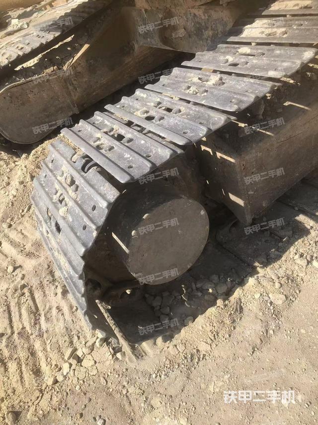 左导向轮（行走机构）