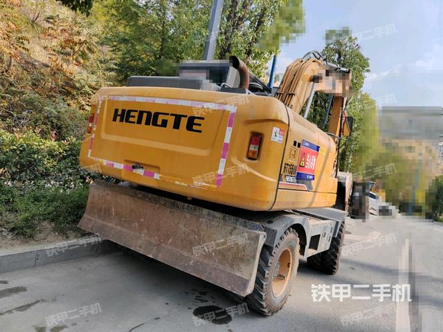 右后45(整機外觀) 右后45(整機外觀)