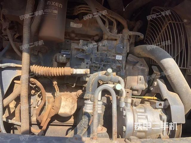 發(fā)動機整體俯視（整機外觀）