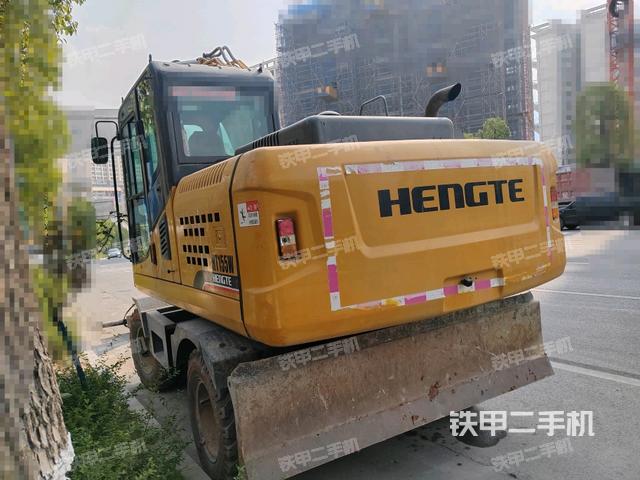 左后45(整機外觀) 左后45(整機外觀)