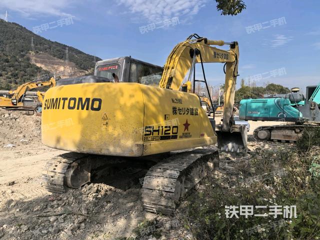 右后45(整機外觀) 右后45(整機外觀)