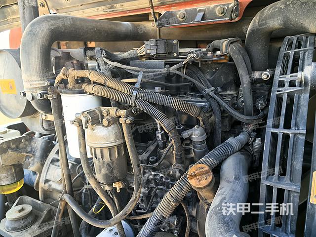 發(fā)動(dòng)機(jī)整體俯視(整機(jī)外觀) 發(fā)動(dòng)機(jī)整體俯視(整機(jī)外觀)