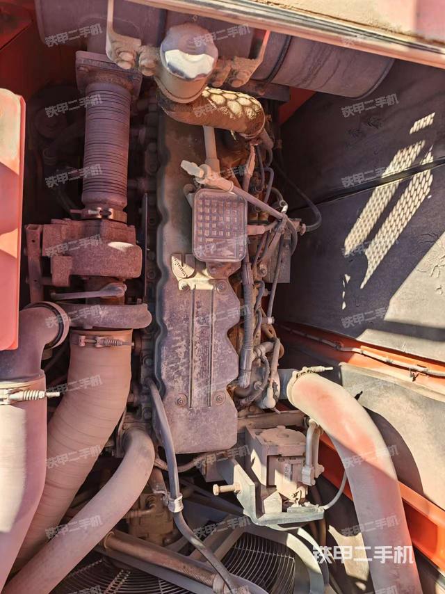 發(fā)動機(jī)整體俯視（整機(jī)外觀）