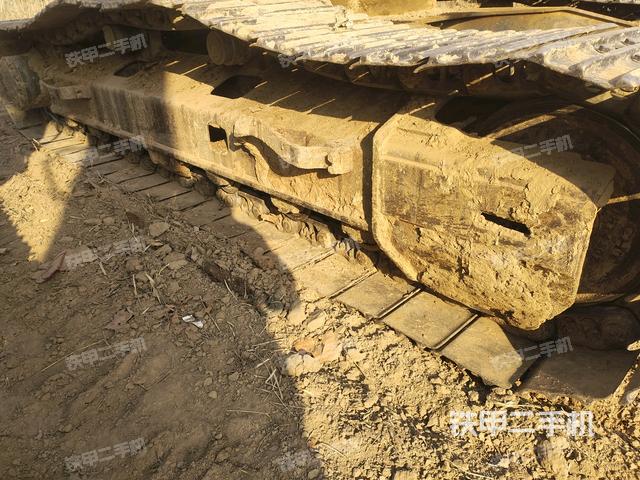 右側(cè)行走馬達(dá)蓋板（行走機(jī)構(gòu)）