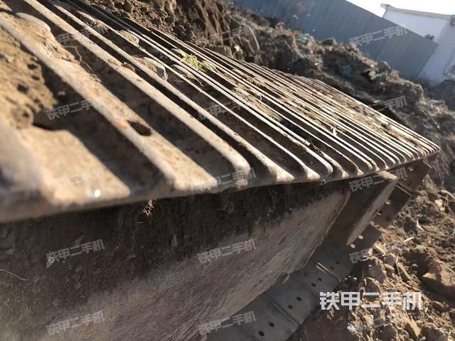 單側(cè)履帶整體（整機外觀）