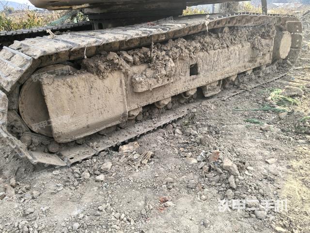 左側(cè)履帶整體?(行走機構(gòu)) 左側(cè)履帶整體?(行走機構(gòu))