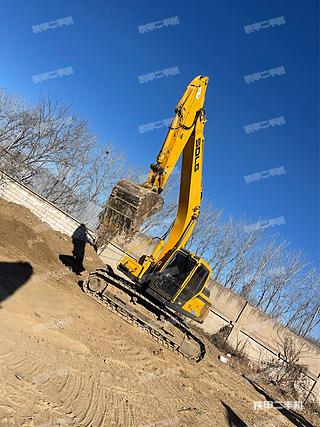 山東臨工LG6210挖掘機(jī)