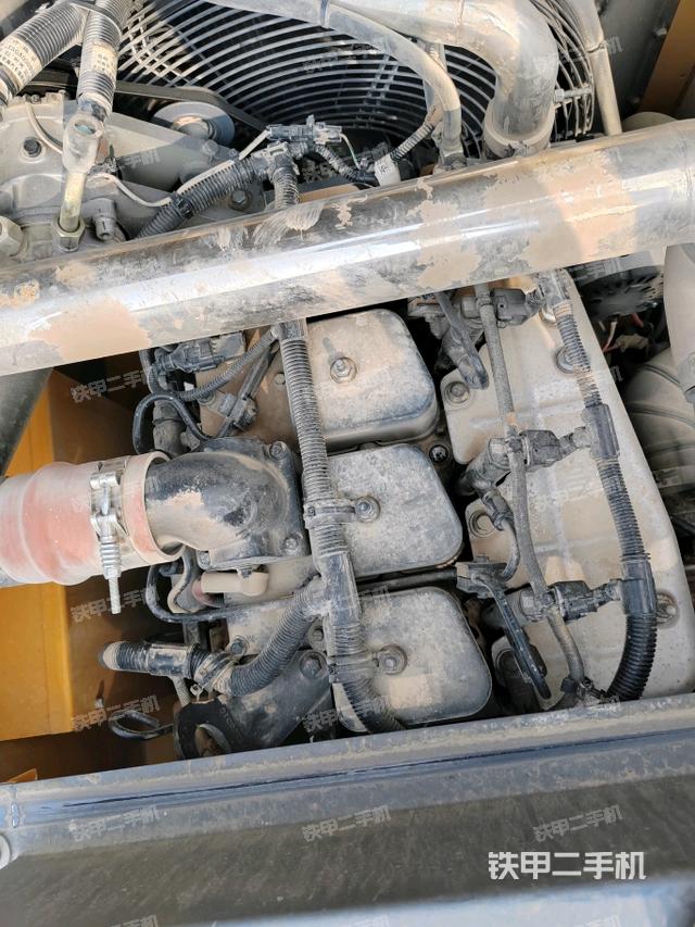 發(fā)動機室(上車部件) 發(fā)動機室(上車部件)