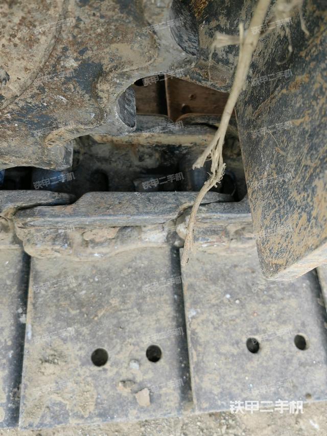 左導(dǎo)向輪（行走機(jī)構(gòu)）