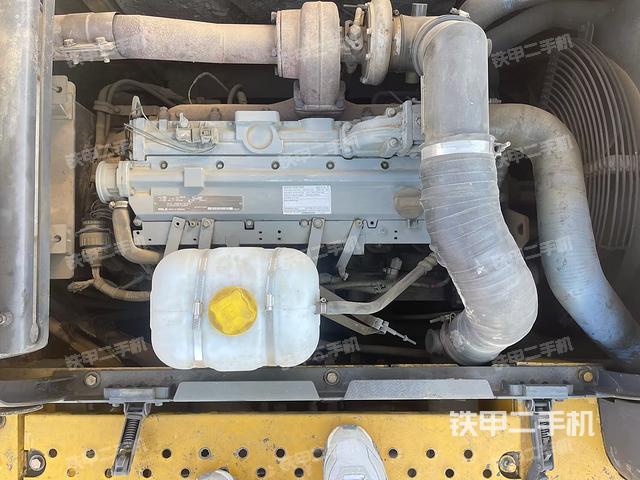 發(fā)動(dòng)機(jī)整體俯視（整機(jī)外觀）