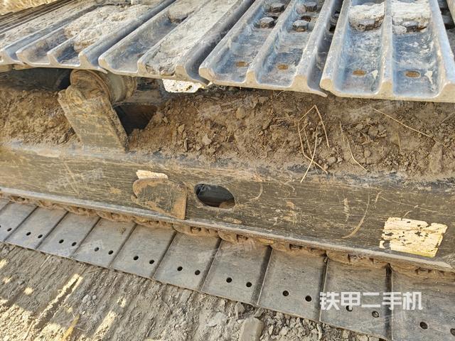 左導(dǎo)向輪（行走機(jī)構(gòu)）