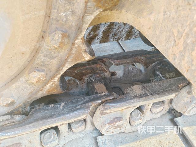 右側(cè)行走馬達(dá)蓋板（行走機(jī)構(gòu)）