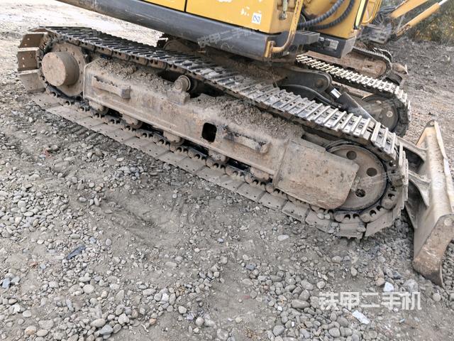 左側(cè)履帶整體?（行走機構(gòu)）