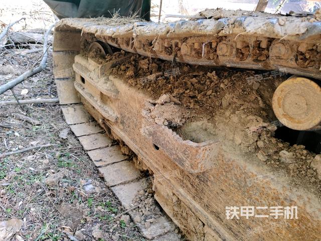 右侧行走马达盖板（行走机构）