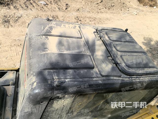 駕駛室頂部俯視(上車部件) 駕駛室頂部俯視(上車部件)