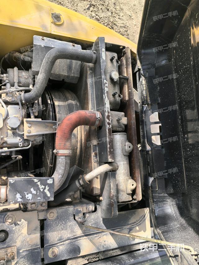 水箱+風扇特寫(上車部件) 水箱+風扇特寫(上車部件)