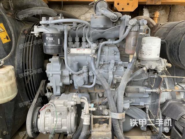 發(fā)動(dòng)機(jī)整體俯視（整機(jī)外觀）